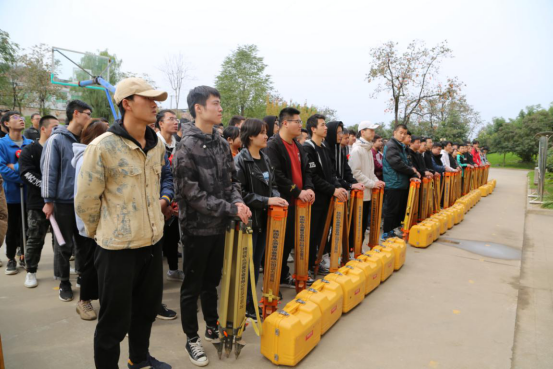 说明: http:/__local/9/8B/2A/405B2255C430FB84BBDD093F9DD_CEE961E8_C7B5A.png