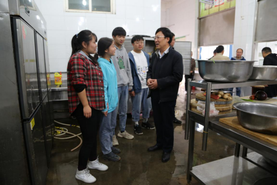 说明: http:/__local/F/7F/81/E30AFFAD0877B8A8E87FACD0761_62932808_C7B5A.png